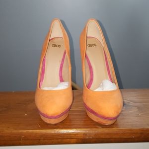 Platform Colorblock Pumps